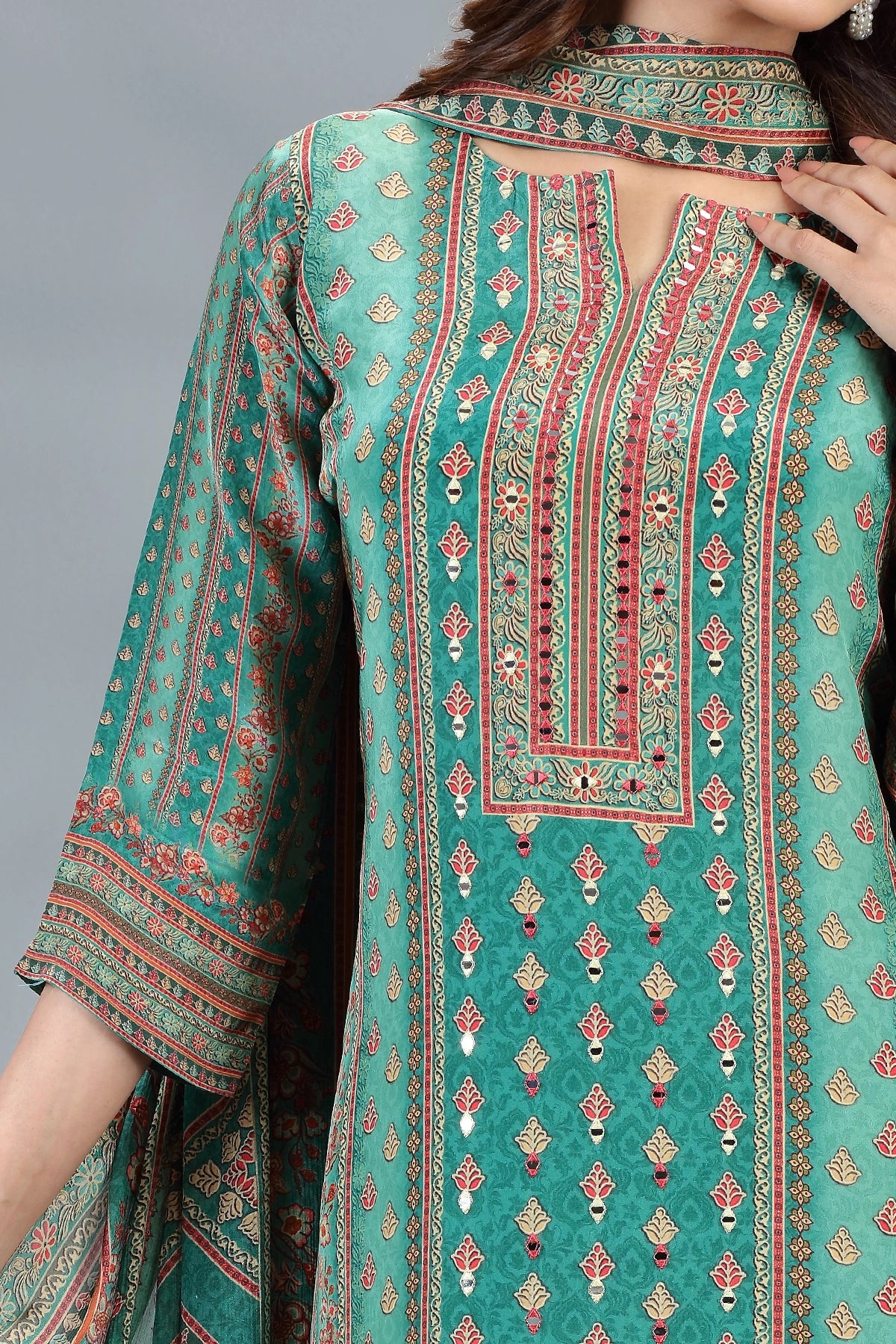 Green Crepe Printed & Hand Embroidered Kurta Set With Chinon Dupatta