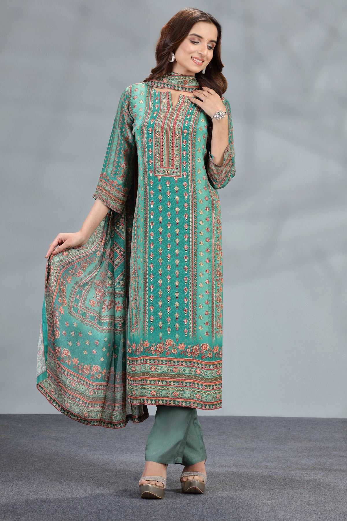 Green Crepe Printed & Hand Embroidered Kurta Set With Chinon Dupatta