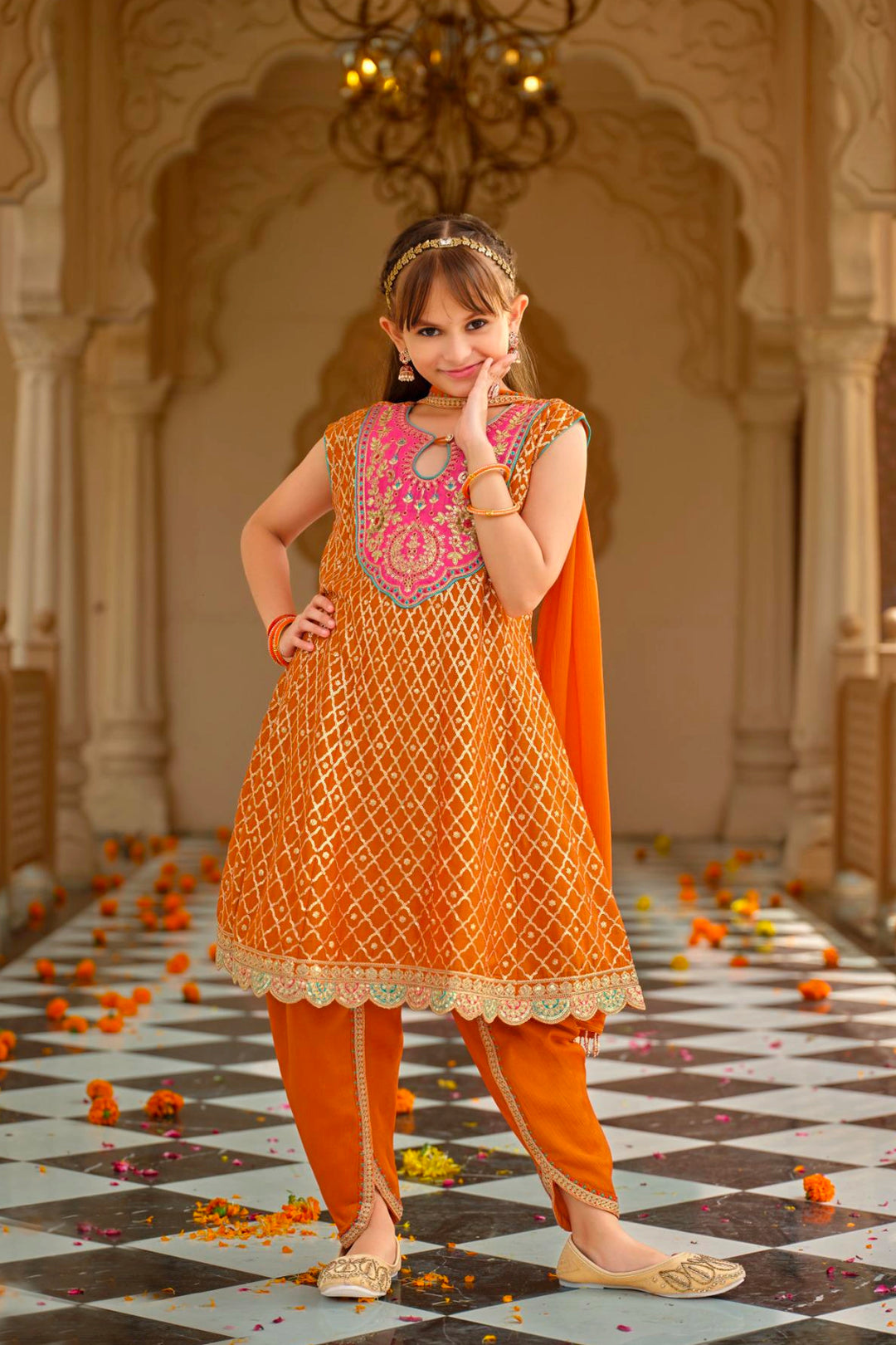 Shop Anarkali Suits at PinkPhulkari California | PinkPhulkari California Shop Anarkali Suits at PinkPhulkari California | PinkPhulkari California