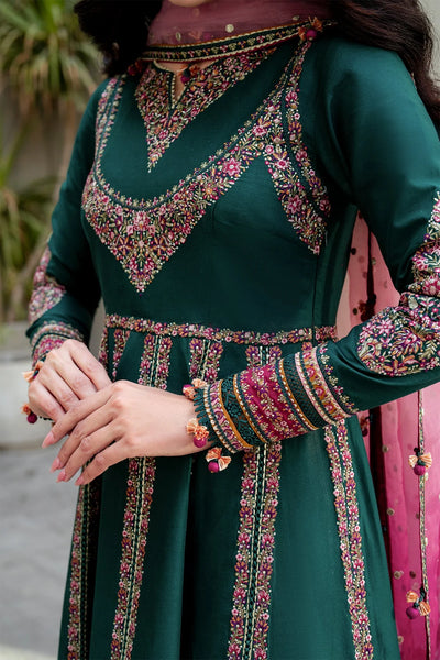 Buy Green Embroidered Lawn Anarkali Suit Set at PinkPhulkari Buy Green Embroidered Lawn Anarkali Suit Set at PinkPhulkari 