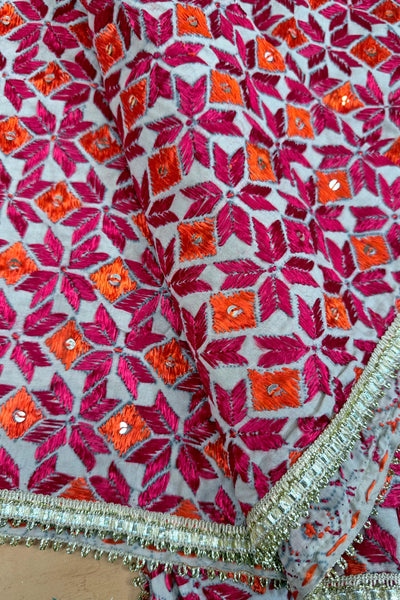 Handmade Phulkari Bagh Dupatta D8-3Handmade Phulkari Bagh Dupatta D8-3