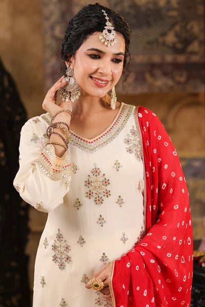 Buy Ivory Georgette Gota Work Kurta Palazzo Set at PinkPhulkari Buy Ivory Georgette Gota Work Kurta Palazzo Set at PinkPhulkari 