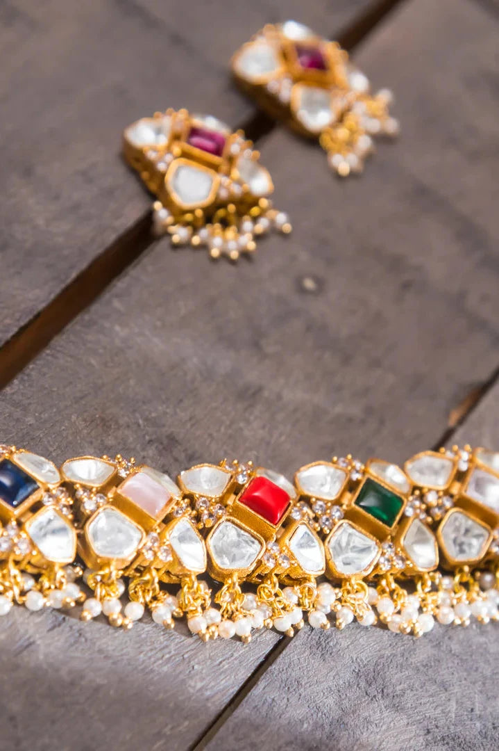 Buy Gold Plated Kundan Choker Necklace Set at PinkPhulkari California