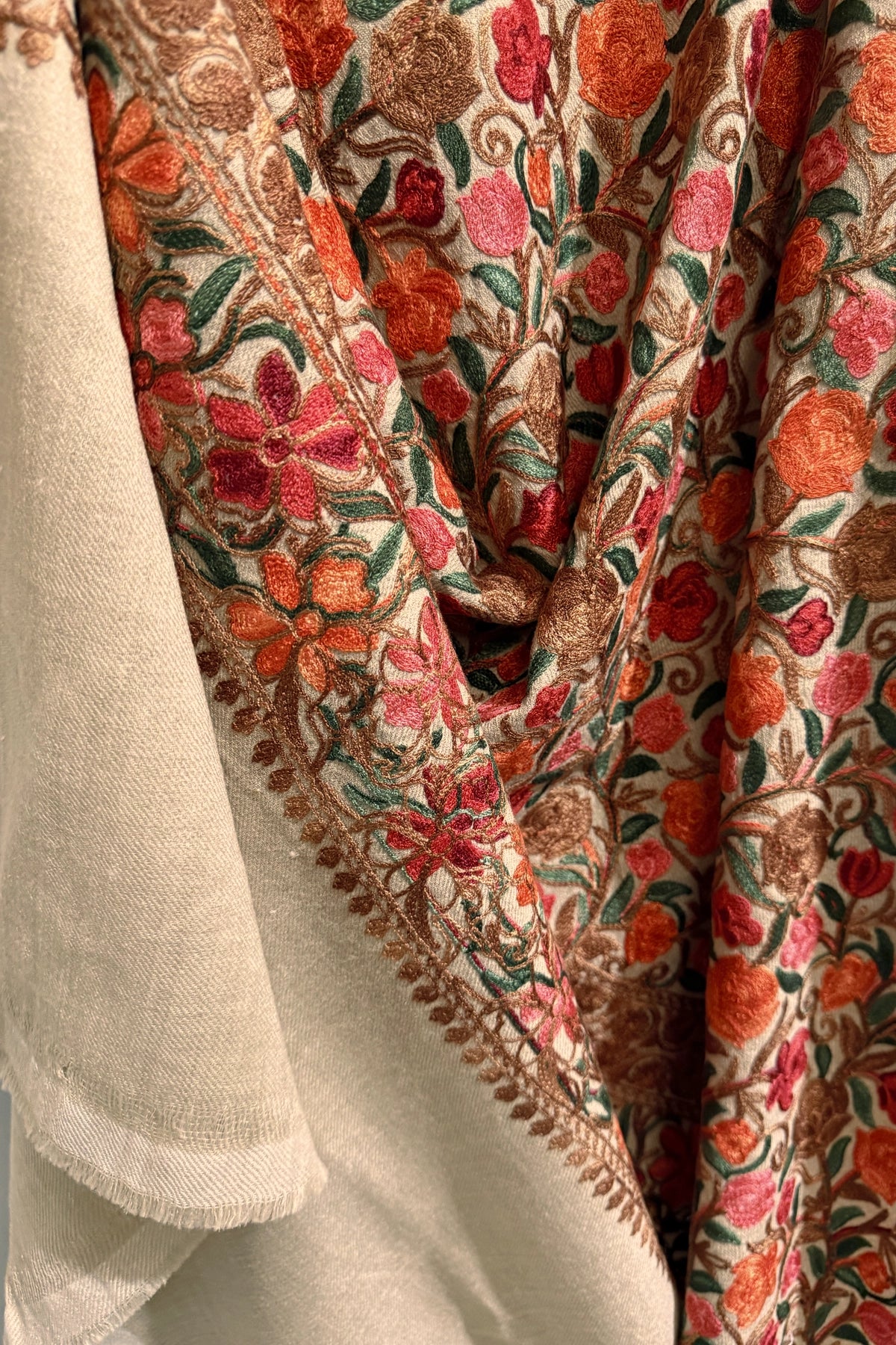 Fine Wool Kashmiri Aari Work Shawl Wrap