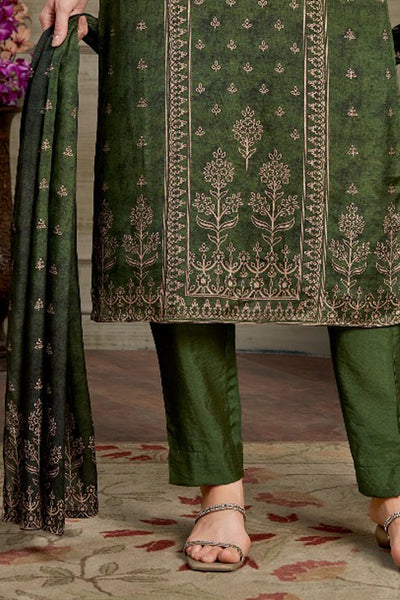 Dark Green Muslin Silk Embroidered Kurta Set - Elegant LookDark Green Muslin Silk Embroidered Kurta Set - Elegant Look