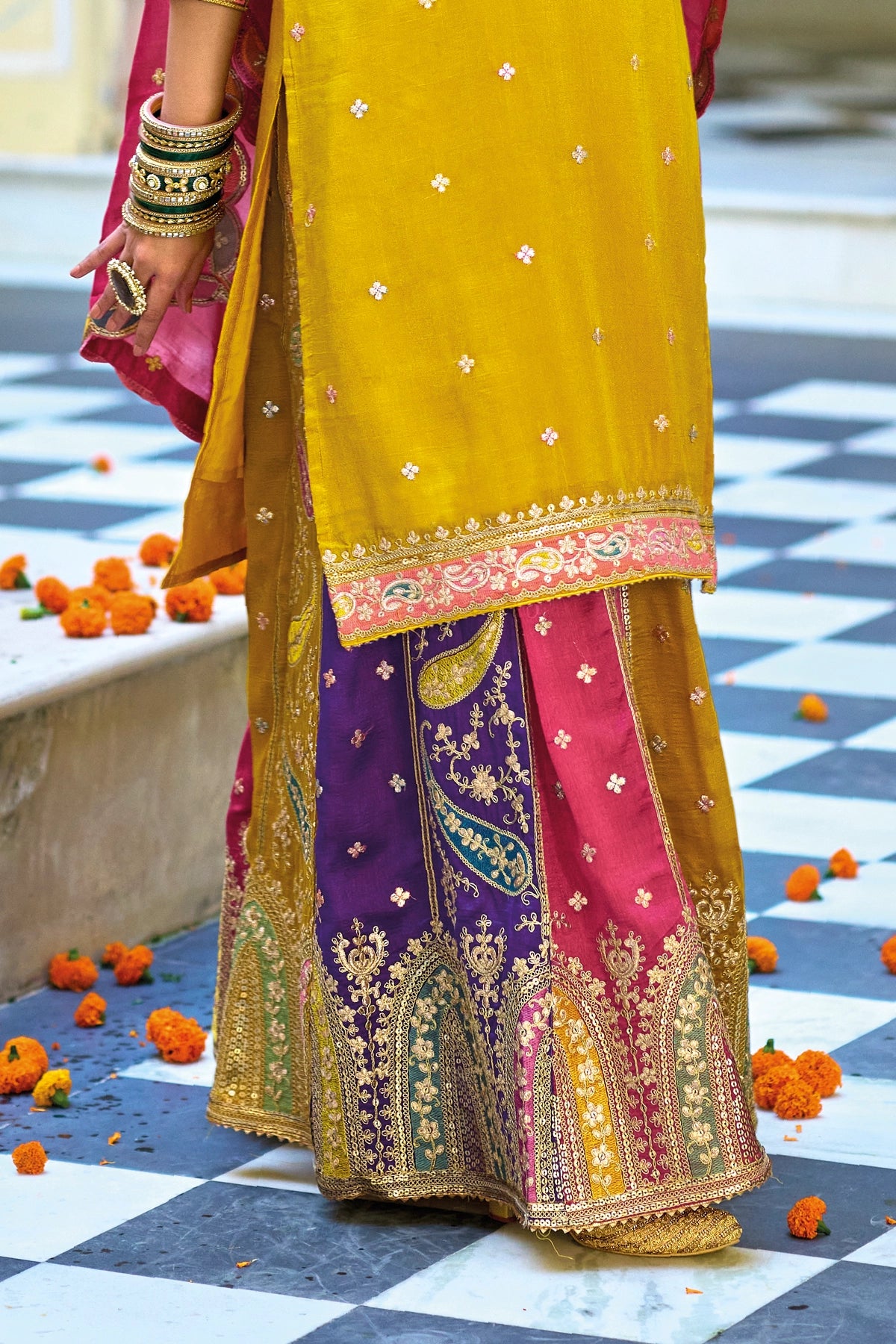 Buy Mustard Yellow Embroidered Silk Lehenga Set at PinkPhulkari 