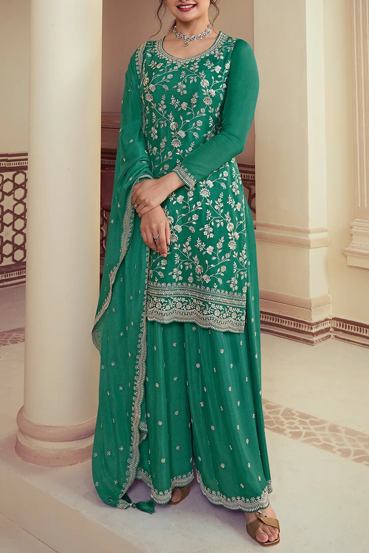 Buy Green Floral Pattern Embroidered Palazzo Suit Set at PinkPhulkari 