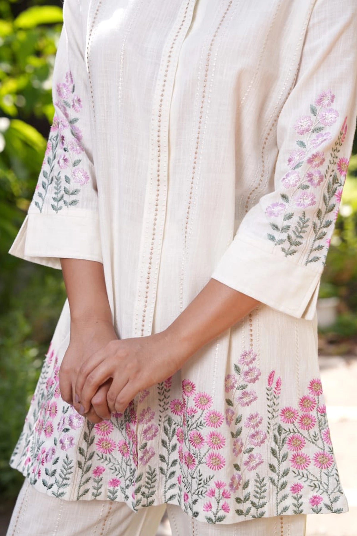 Ivory Linen Summer Co-ord Set With Floral Embroidery Kurta And Pants