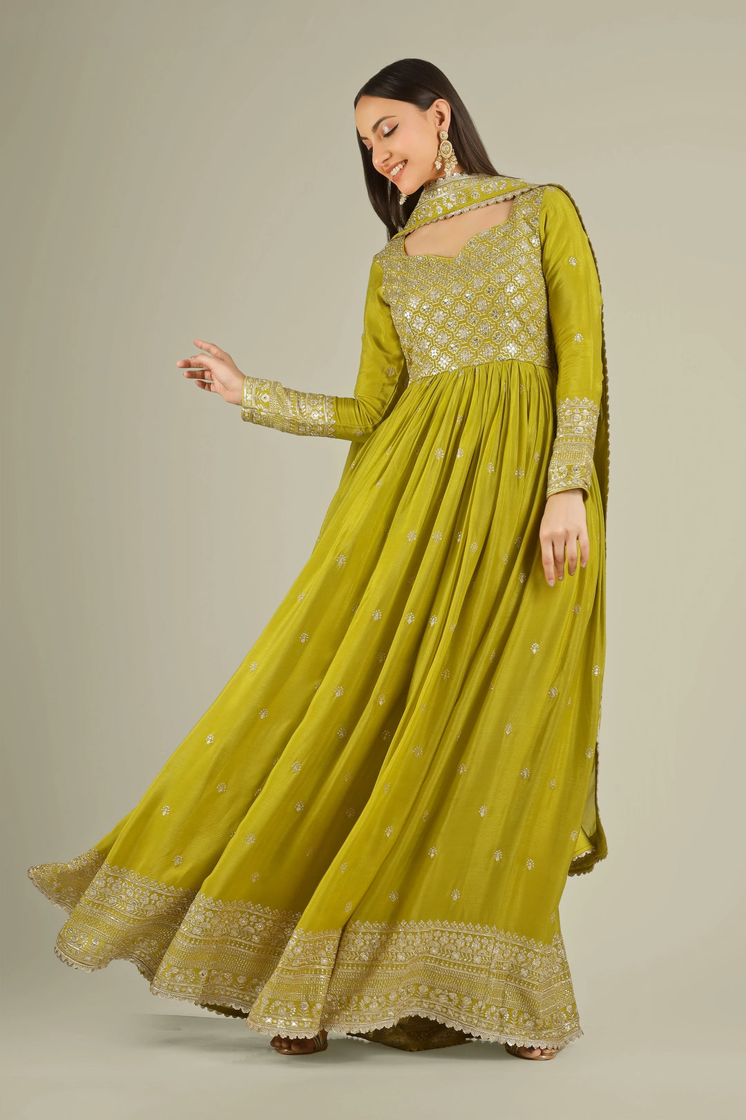Mehendi Green Embroidered Chinon Silk Indian & Pakistani Anarkali Dress, Chinon Silk / DarkKhaki / XS(34) Mehendi Green Embroidered Chinon Silk Indian & Pakistani Anarkali Dress, Chinon Silk / DarkKhaki / XS(34)