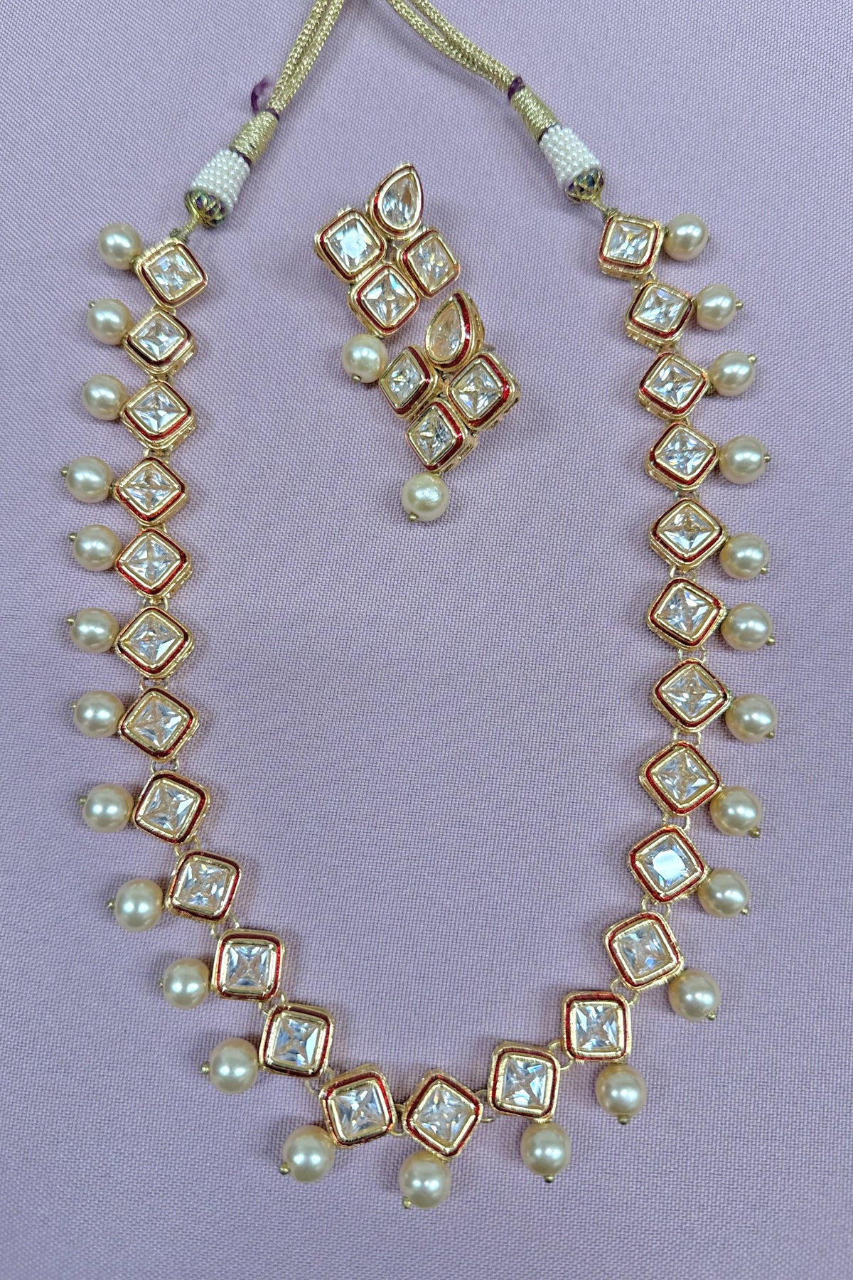 Gold Plated Kundan Stone and Pearl Single String Necklace