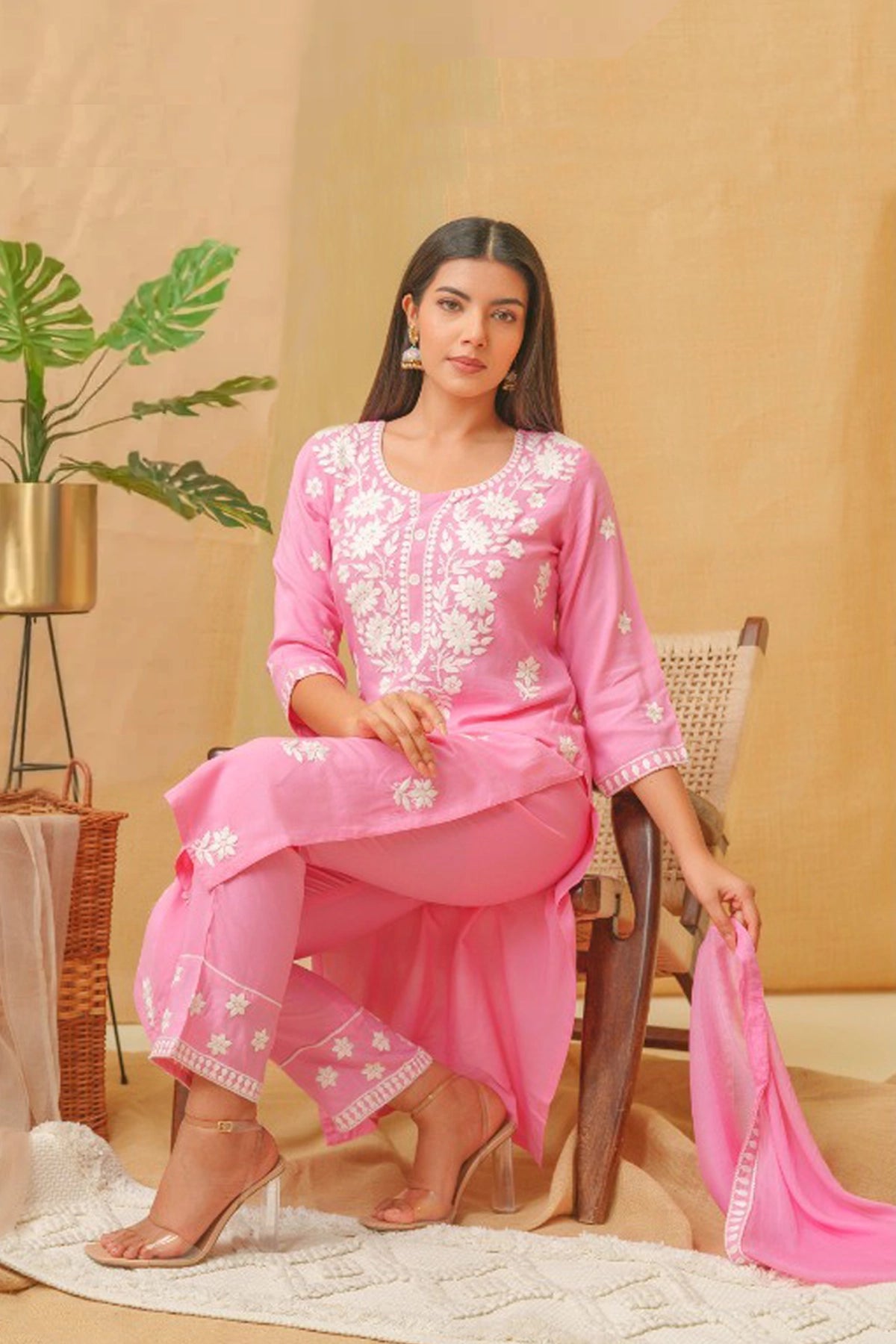 Buy Pink Embroidered Rayon Kurta Set at PinkPhulkari California