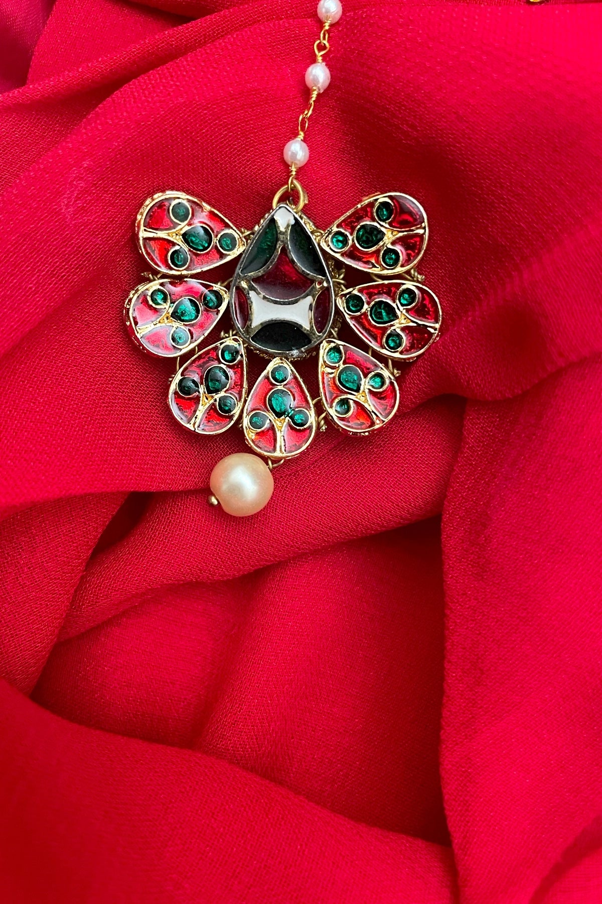 Buy Gold Finish Kundan Polki Maang Tikka at PinkPhulkari California