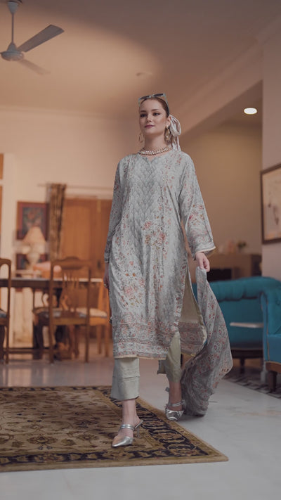 Women's Light Gray Crepe Silk Printed Pant Style Kurta SetWomen's Light Gray Crepe Silk Printed Pant Style Kurta Set
