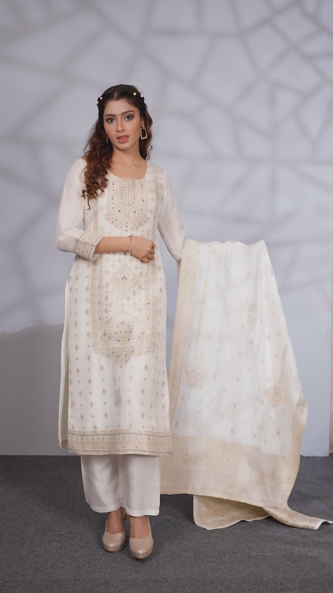 Off-White Brocade Silk Straight Kurta Set at PinkPhulkari California