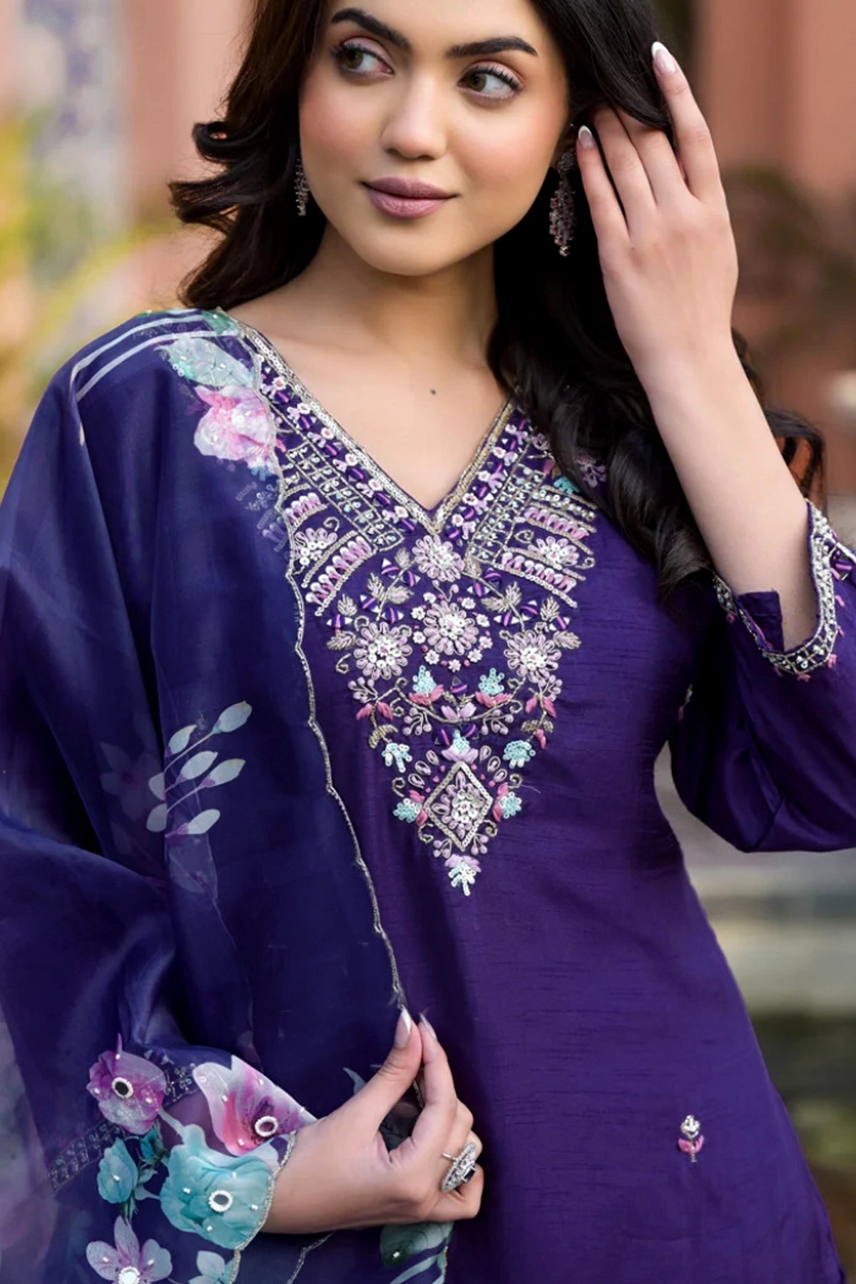 Buy Purple Dola Silk Embroidered Kurta Set at PinkPhulkari California